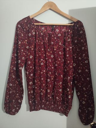 Blusa estampada floral manga larga