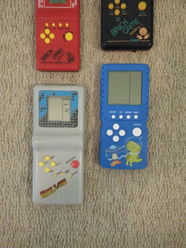 Maquinitas tipo Tetris (4 unidades)