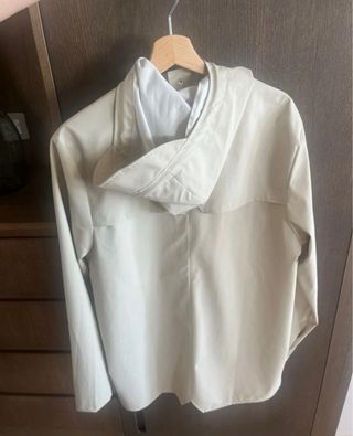 Chaqueta Rains Beige Impermeable