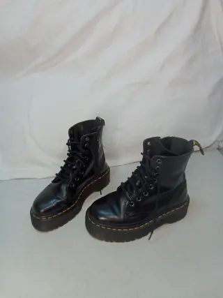 Botas Dr. Martens Jadon Plataforma Negras