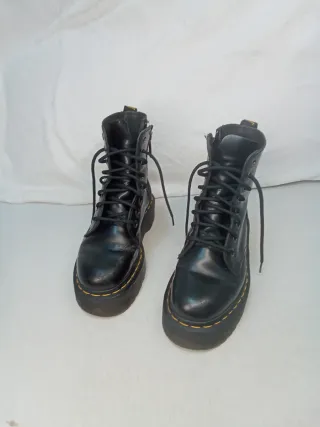 Botas Dr. Martens Jadon Plataforma Negras