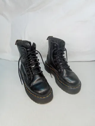 Botas Dr. Martens Jadon Plataforma Negras