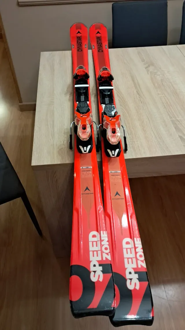 Esquís Dynastar Speed Zone 07