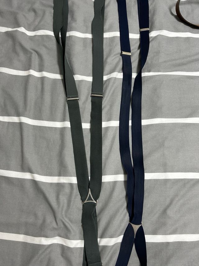 Tirantes azules y verdes en perfecto estado