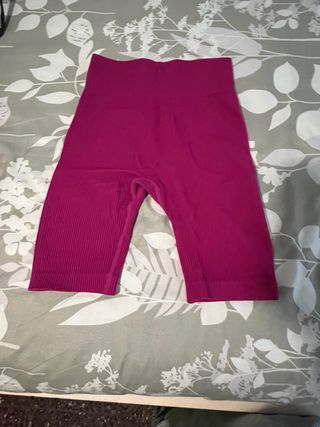 Mallas deportivas cortas rosas