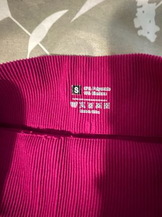 Mallas deportivas cortas rosas