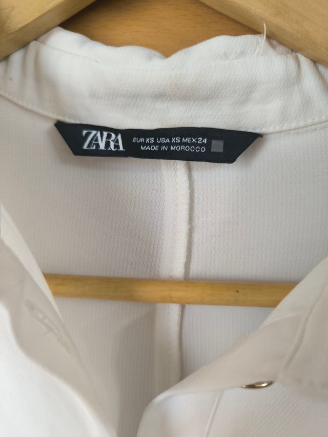 Vestido blanco Zara estilo polo