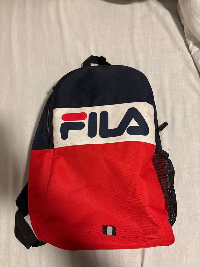 Mochila Fila Azul y Roja