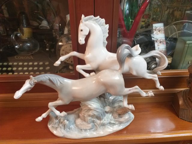 Figura Lladro Caballos a Galope