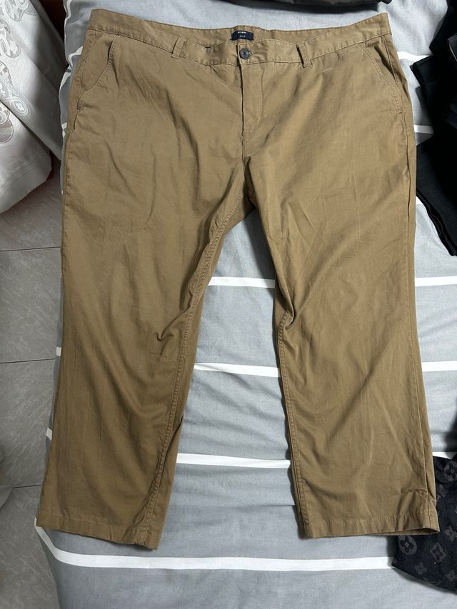 Pantalones Chinos Kiabi Slim Fit Marrón/Negro Tall