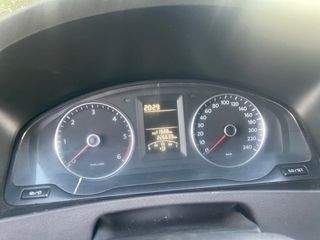 Volkswagen Transporter T6 2011