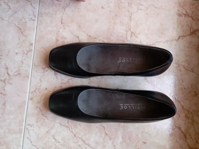 Zapatos Pikolinos piel negros T.39. Impecables