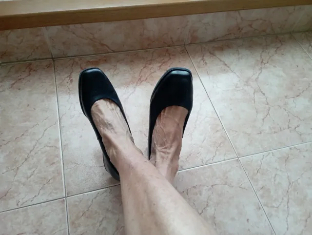 Zapatos Pikolinos piel negros T.39. Impecables