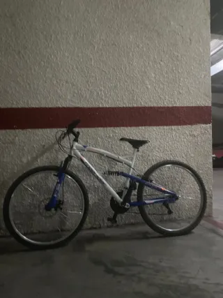 Bicicleta de Montaña Doble Suspensión