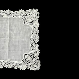 Pañuelo antiguo encaje Duquesa (Modelo 2)