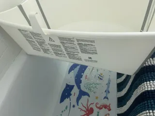 Bañera Stokke con patas blanca