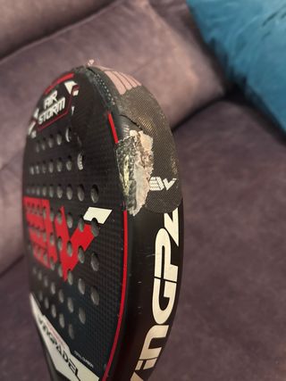 Pala Wingpadel Air Storm Carbon