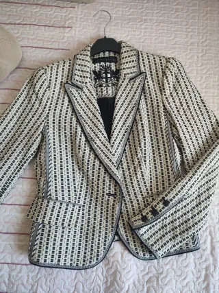Chaqueta Zara Estampada