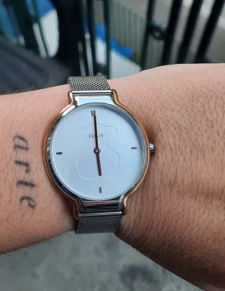 Reloj TOUS Dorado y Plateado con correa rejilla