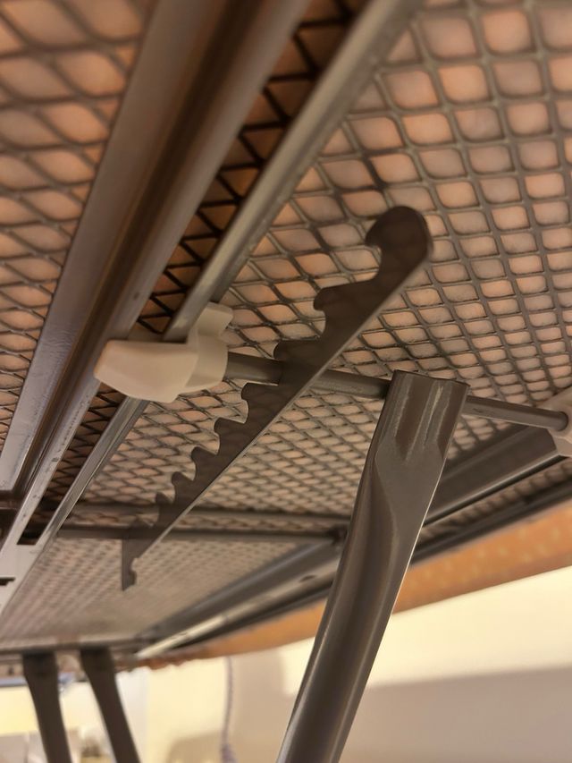 Tabla de planchar y plancha