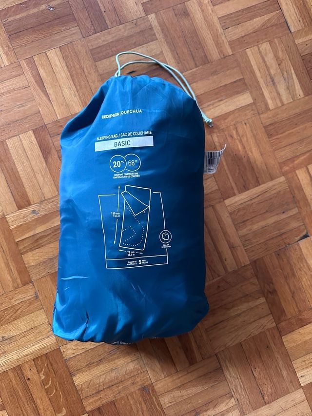 Tienda de campaña Quechua + Colchón + Sleep bag