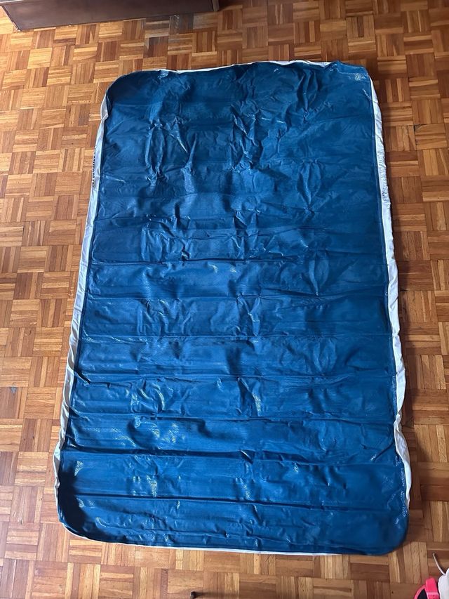 Tienda de campaña Quechua + Colchón + Sleep bag