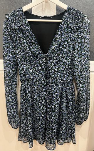 Vestido floral Zara manga larga