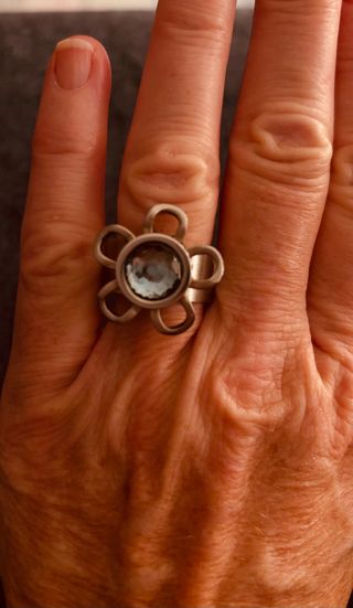 Anillo flor azul y plateado Watx