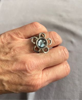 Anillo flor azul y plateado Watx