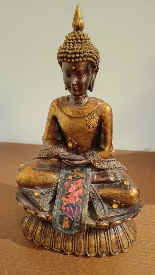 Estatuilla Buda Sentado Dorado