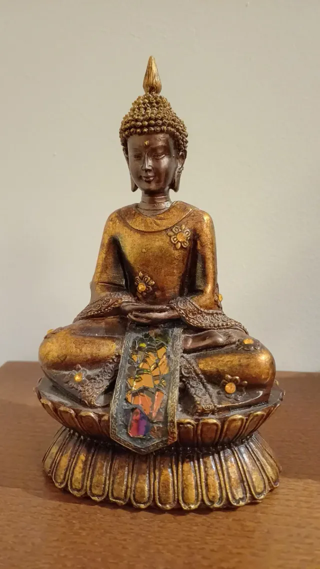 Estatuilla Buda Sentado Dorado