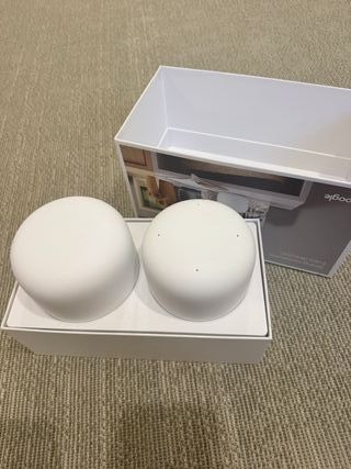 Google Nest Wifi Router y Punto sin usar