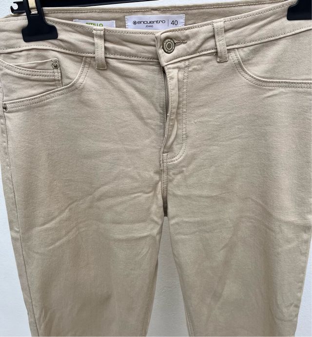 Pantalones Encuentro beige talla 40