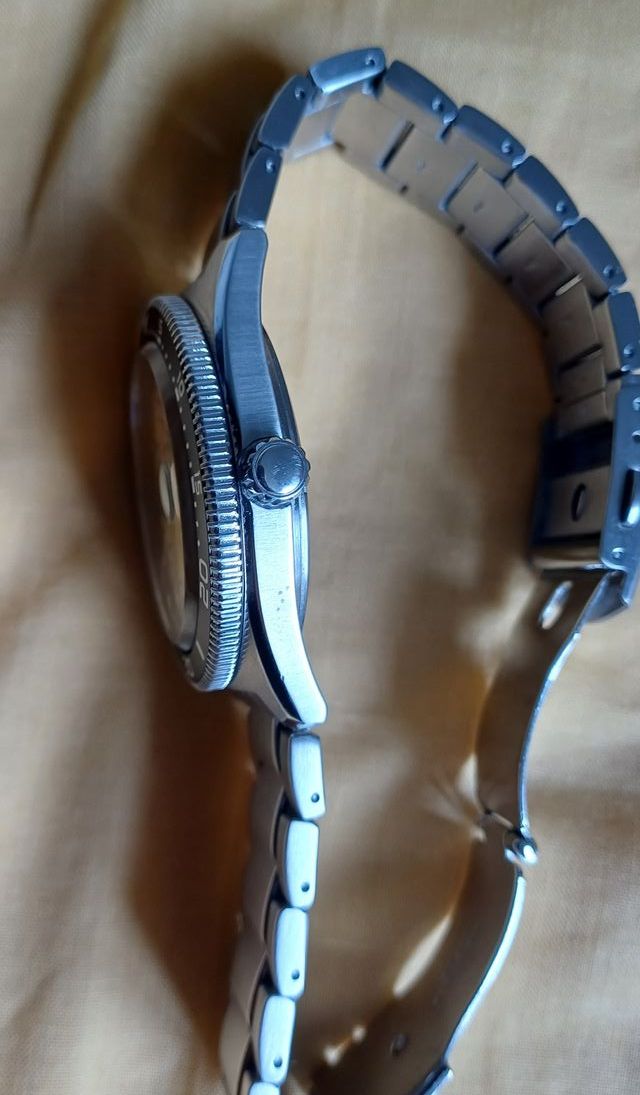 Reloj Citizen Eco-Drive Negro/Plateado