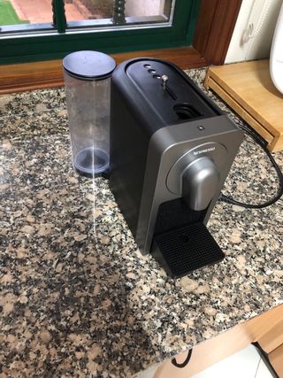 Cafetera Nespresso Prodigio Titan