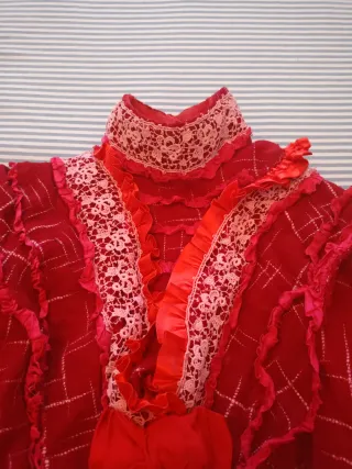 Vestido antiguo rojo finales S. XIX