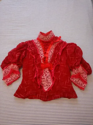 Vestido antiguo rojo finales S. XIX