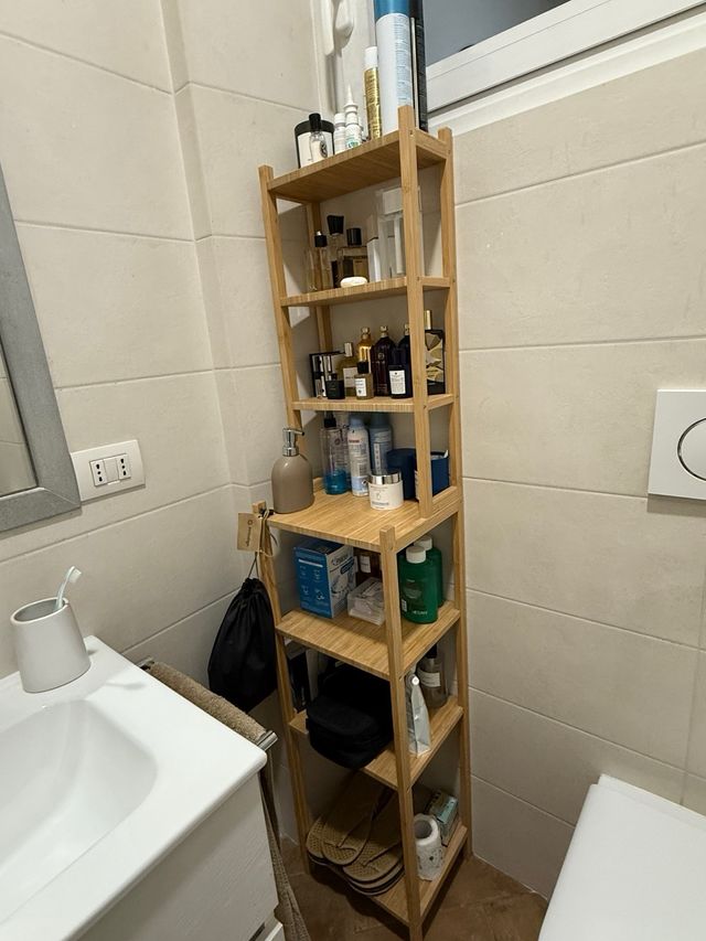 Scaffale bagno in bambù Ikea