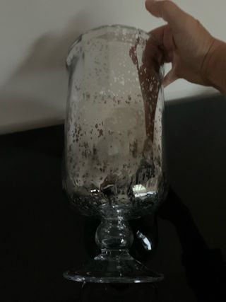 Jarrón de cristal tipo copa plateado