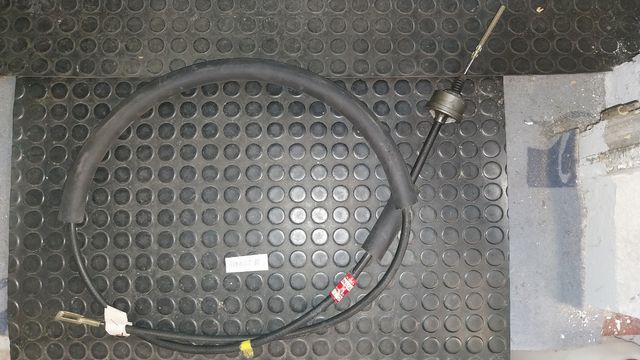 Cables de embrague para coches clásicos.