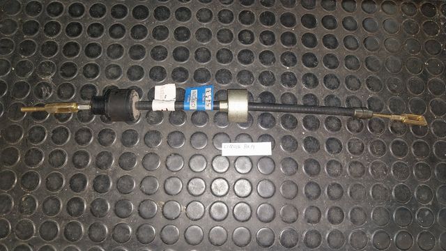 Cables de embrague para coches clásicos.