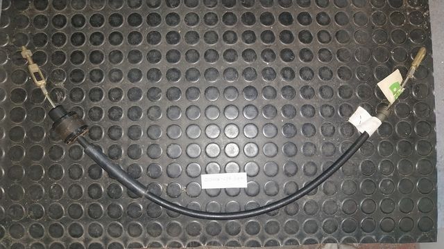 Cables de embrague para coches clásicos.