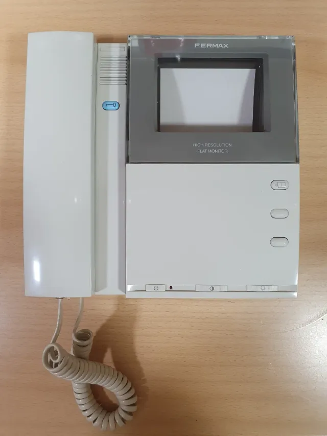 TELEFONILLO FERMAX CON CAMARA