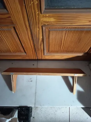 Estantería de madera