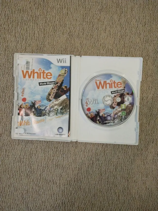 Shaun White Snowboarding World Stage Wii