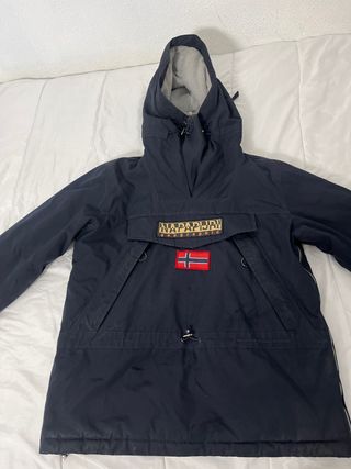 Chaqueta Napapijri Azul y Roja