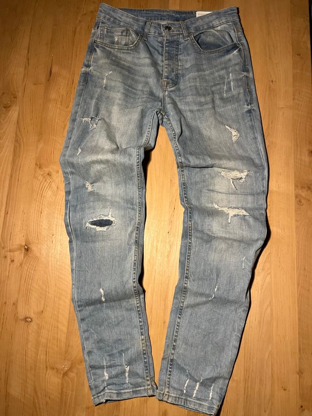 Vaqueros rotos azul claro estilo vintage | Hombre