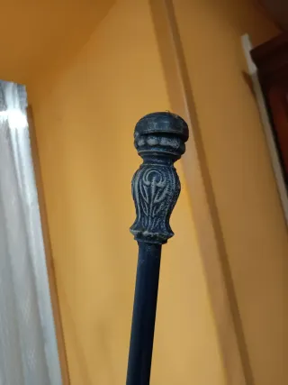 Perchero de forja artesanal