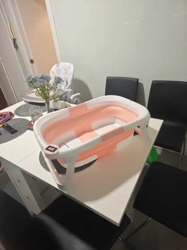 Bañera para bebé plegable con termómetro