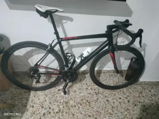 Bicicleta de carretera Focus